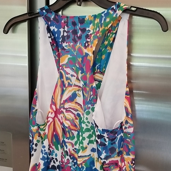 💕ADELYN RAE💕 Sleeveless Pattern Romper - Picture 6 of 8